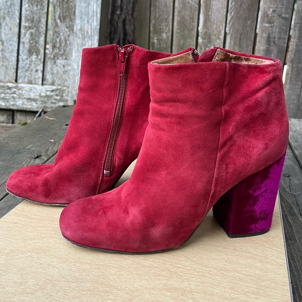 Free People Paramount Suede & Velvet Ankle Boots Sz 38